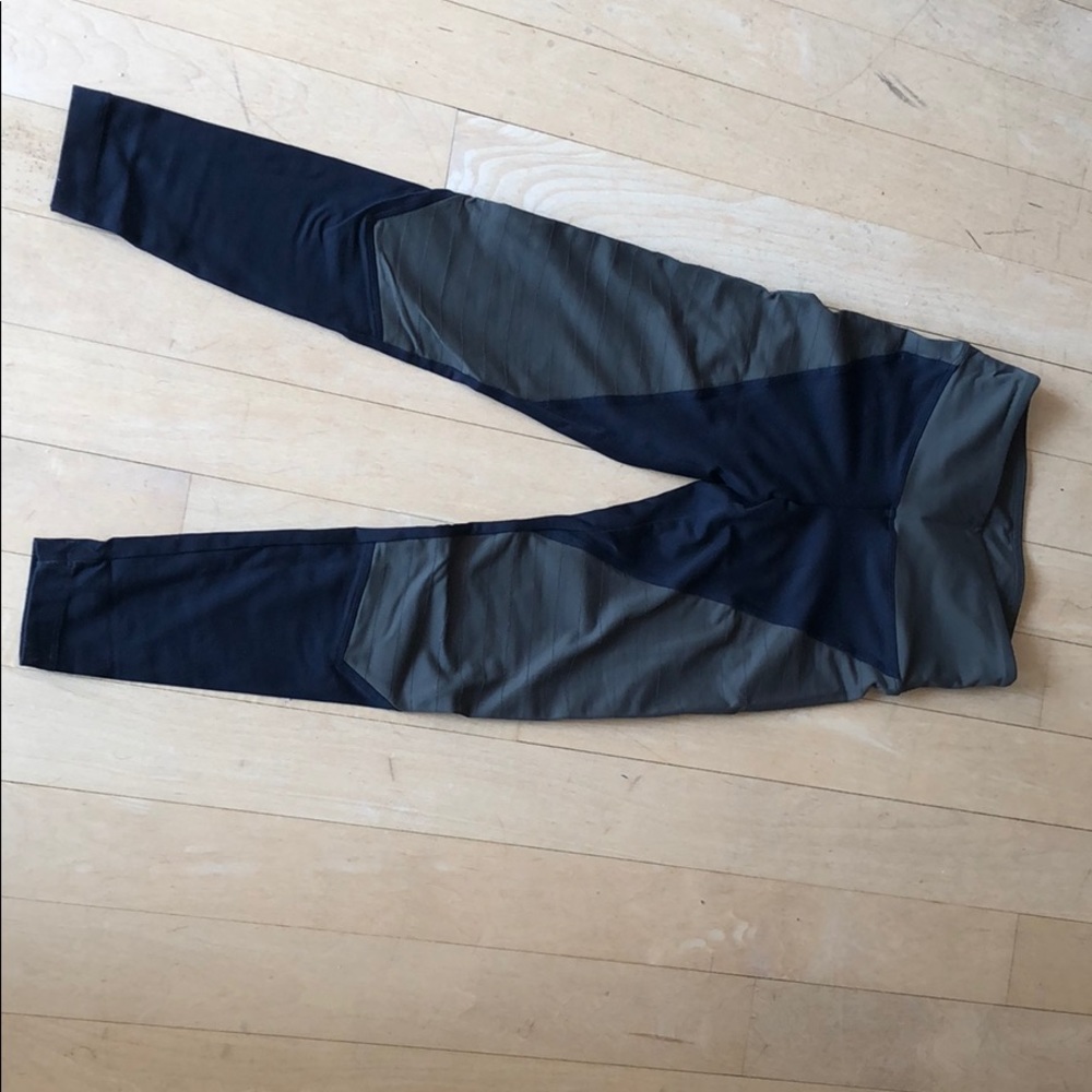 Koral Leggings